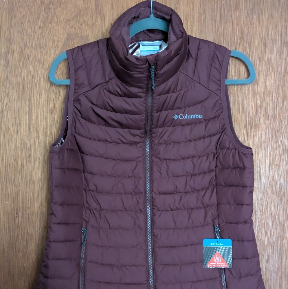 Columbia Women's Burgundy Puffer Vest M NEW